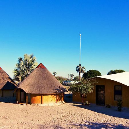 Ongula Village Homestead Lodge Ондангва Экстерьер фото