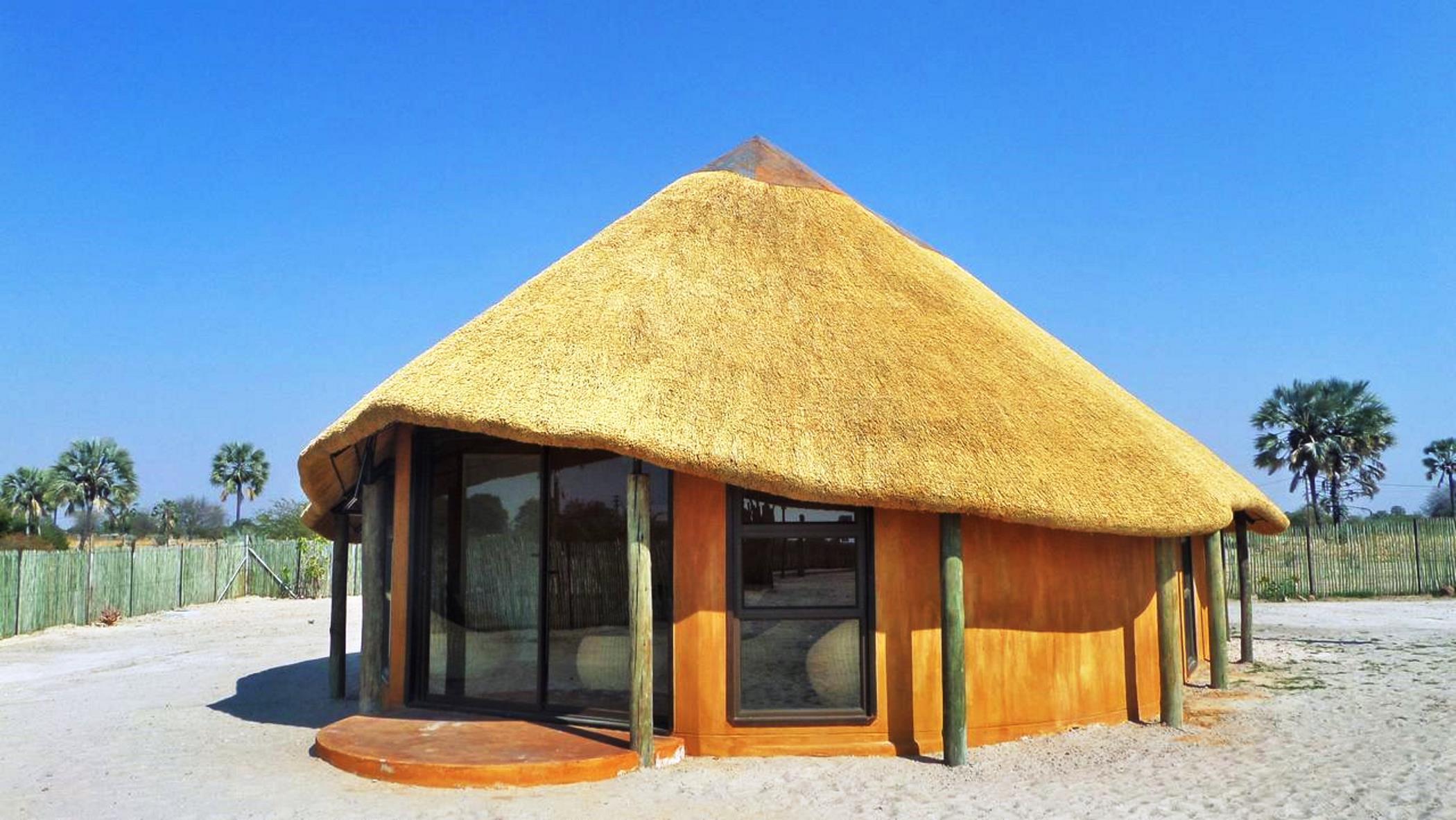 Ongula Village Homestead Lodge Ондангва Экстерьер фото