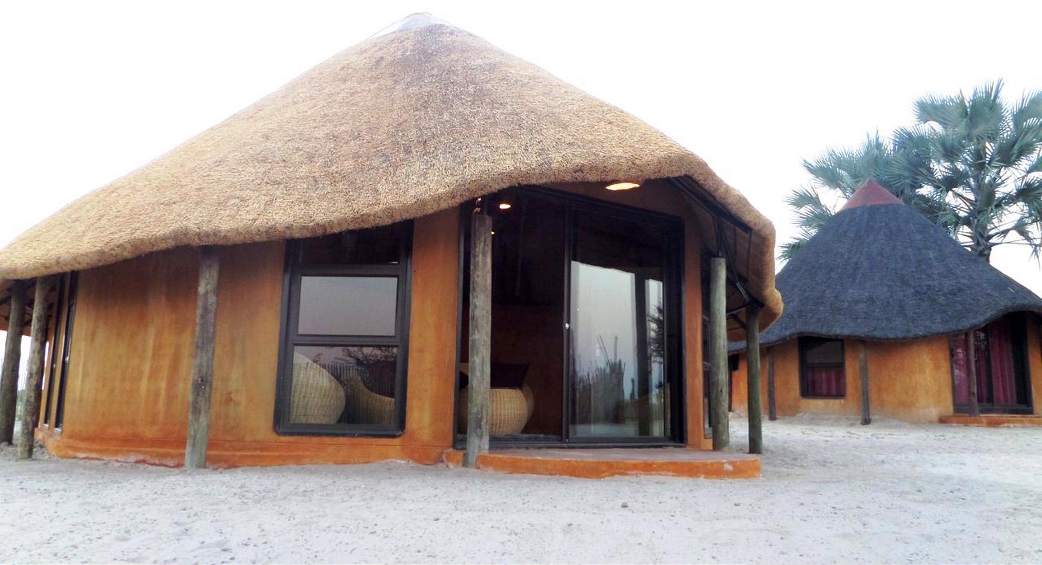 Ongula Village Homestead Lodge Ондангва Экстерьер фото